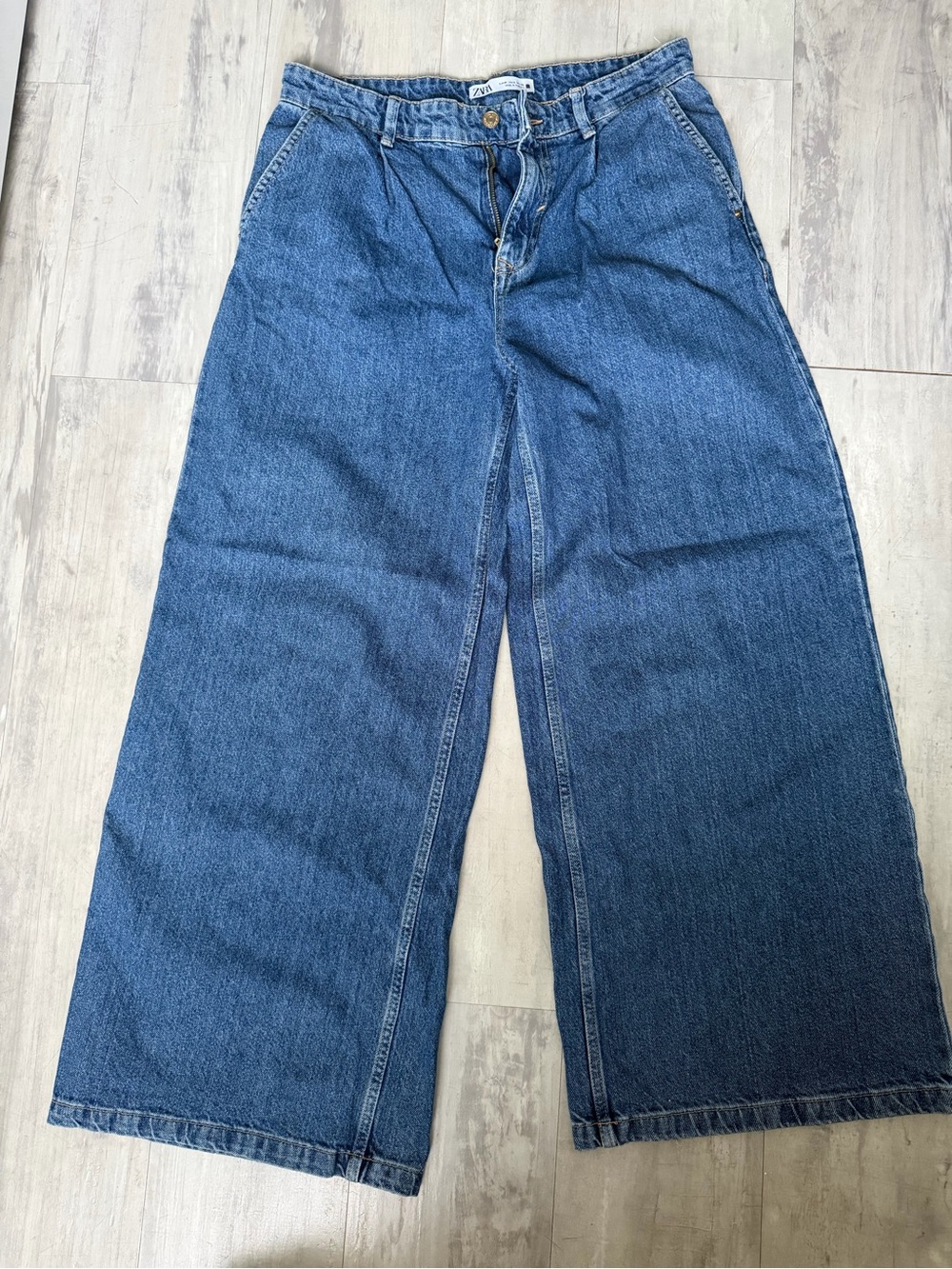 Zara Women’s Relaxed Wide-Leg Denim Jeans - Blue